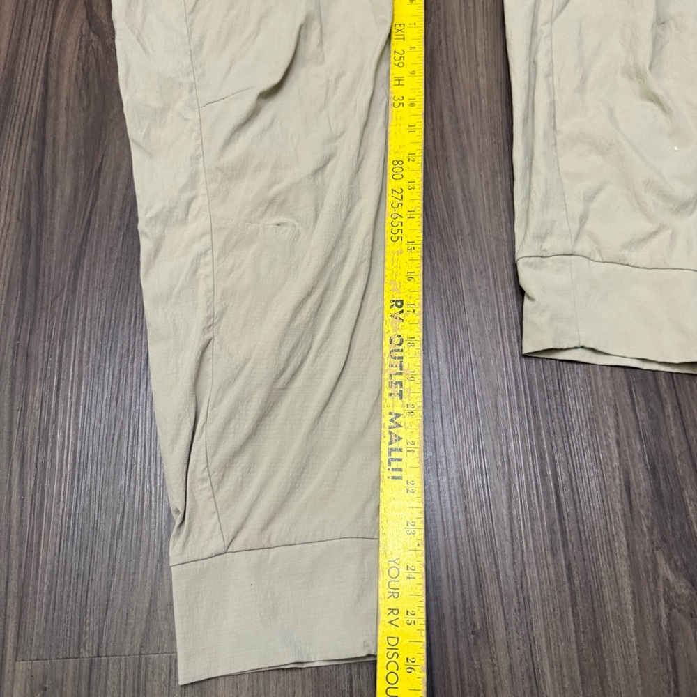 Athleta women sz 10 Trekkie North Jogger Pants - Picture 4 of 11